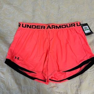 Women’s Under Armour shorts. Size L